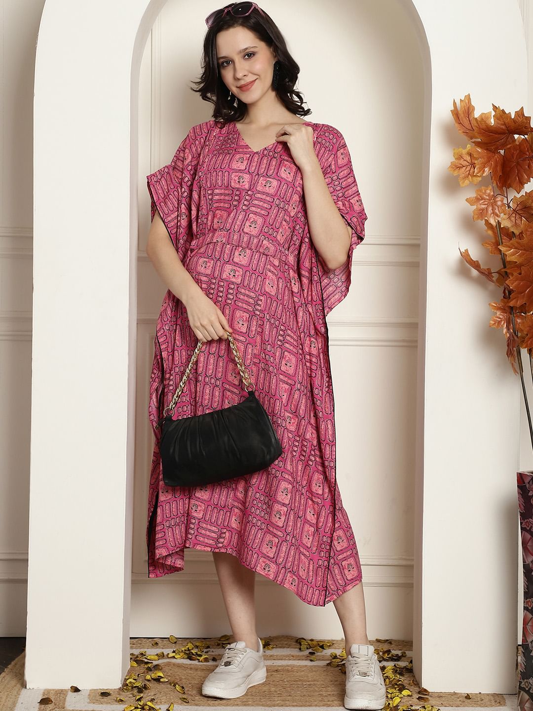 Geometric Print Pink Rayon Maternity Kaftan
