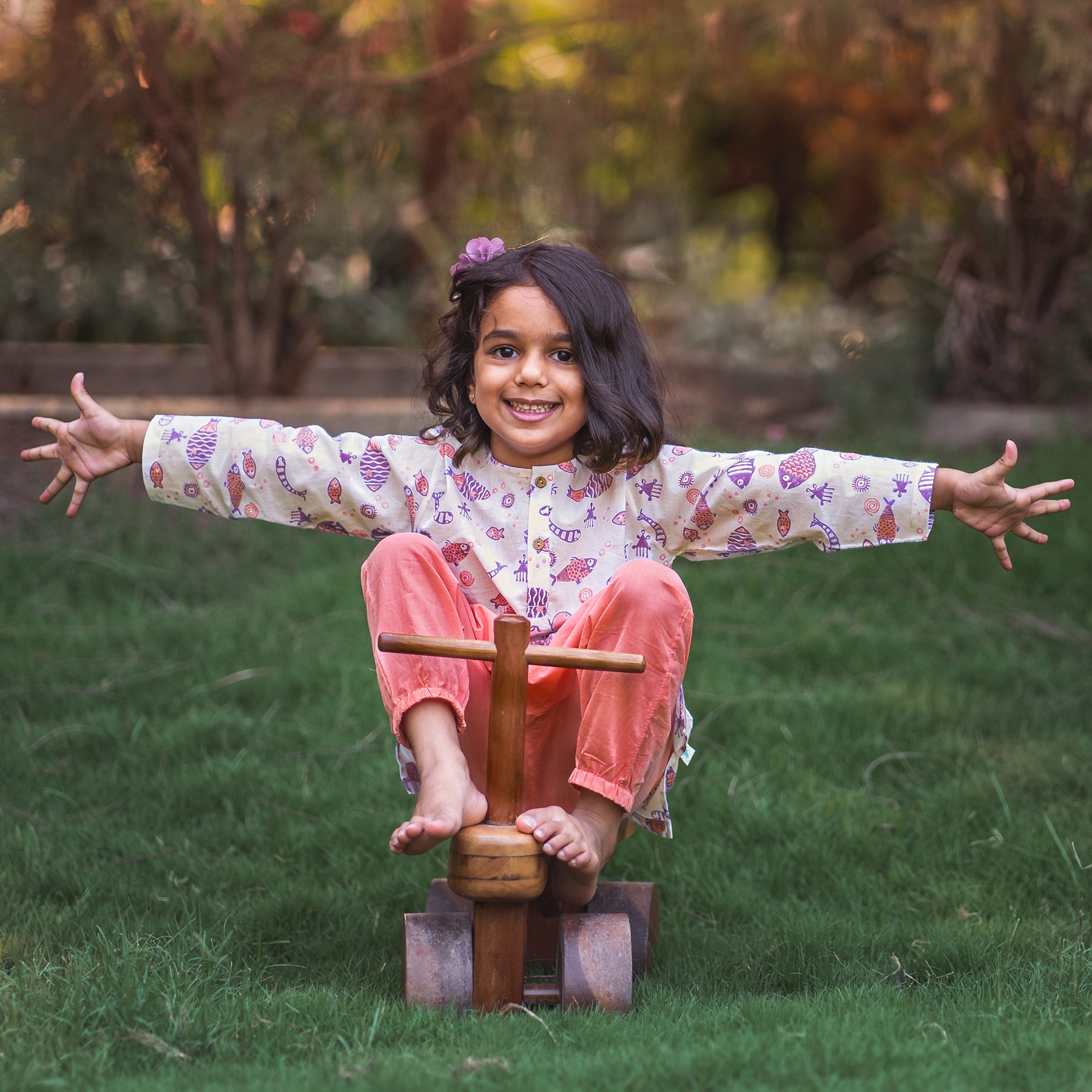WHITEWATER KIDS UNISEX ORGANIC KOI PEACH PRINT KURTA + PEACH PANTS