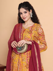 Maternity Suit Set