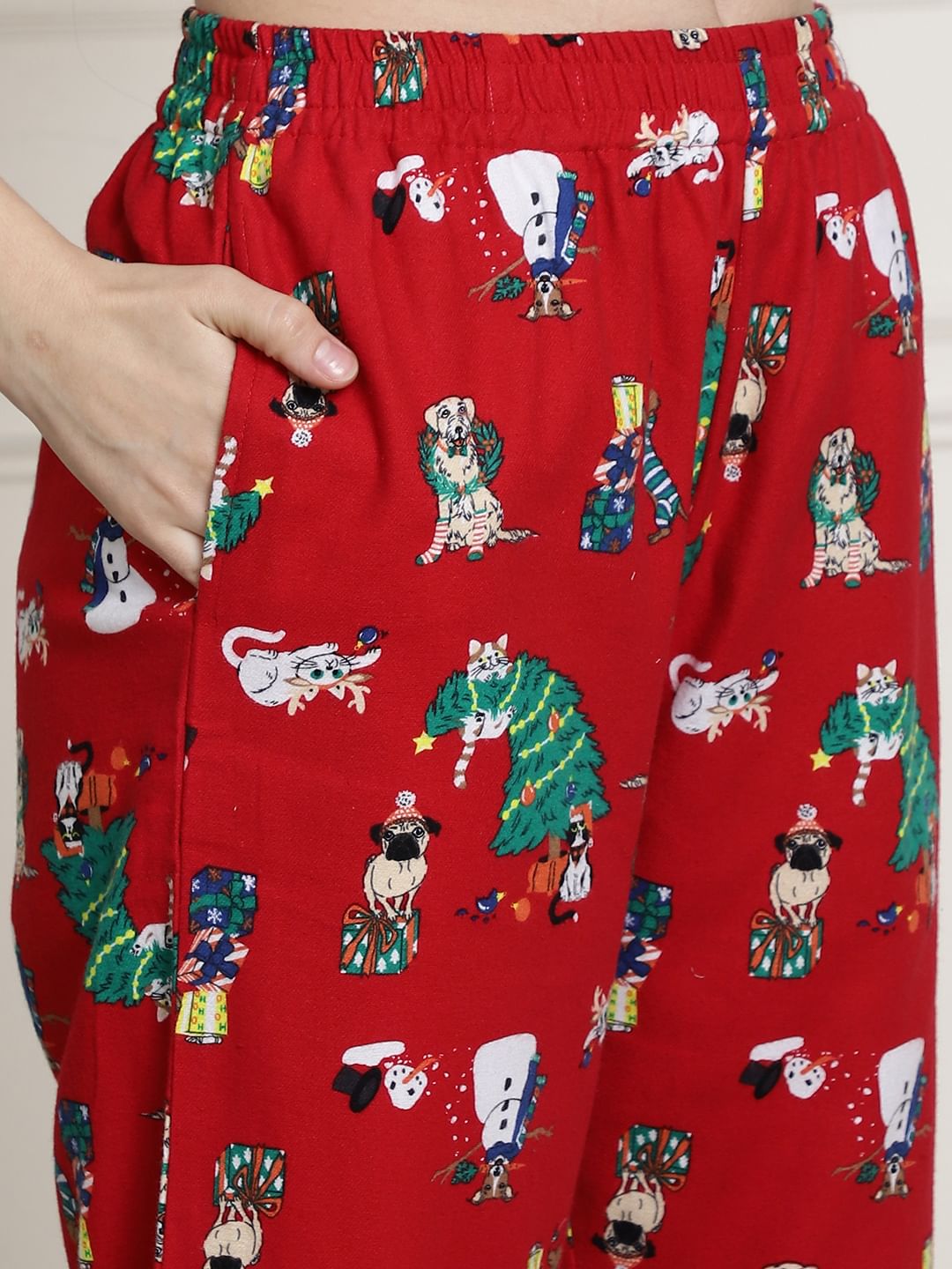 Red Christmas Print Cotton Flannel Night Suit