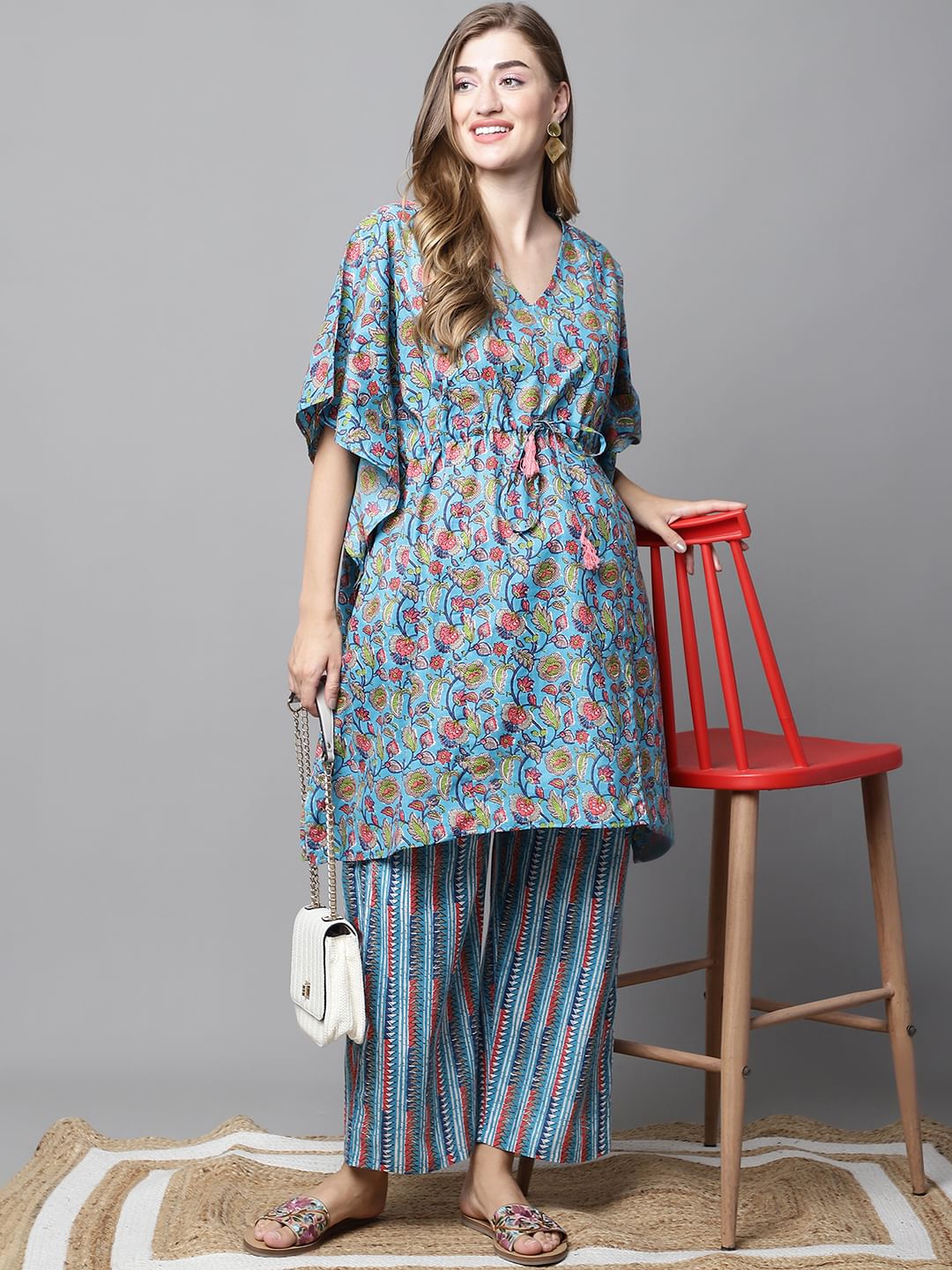 Blue & Red Cotton Floral Maternity Night Suit