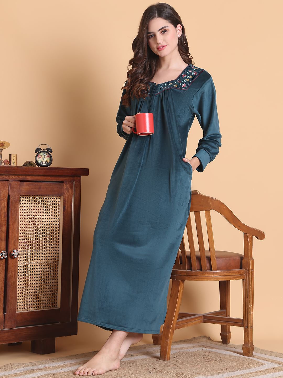 Secret Wish Teal Solid Square Neck Velvet Full Length Winter Nighty