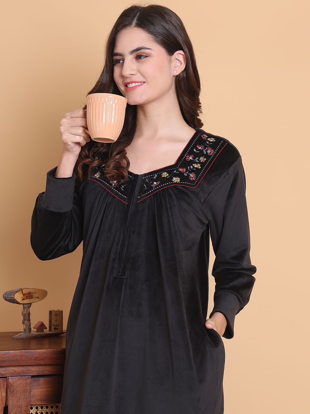 Secret Wish Black Solid Square Neck Velvet Full Length Winter Nighty