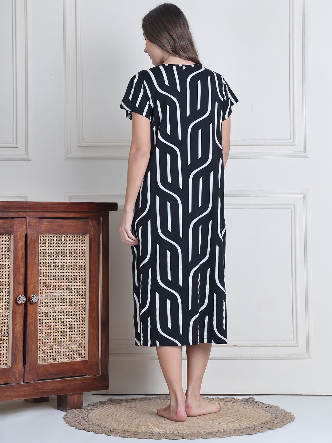 Secret Wish Black Abstract Hosiery Nighty