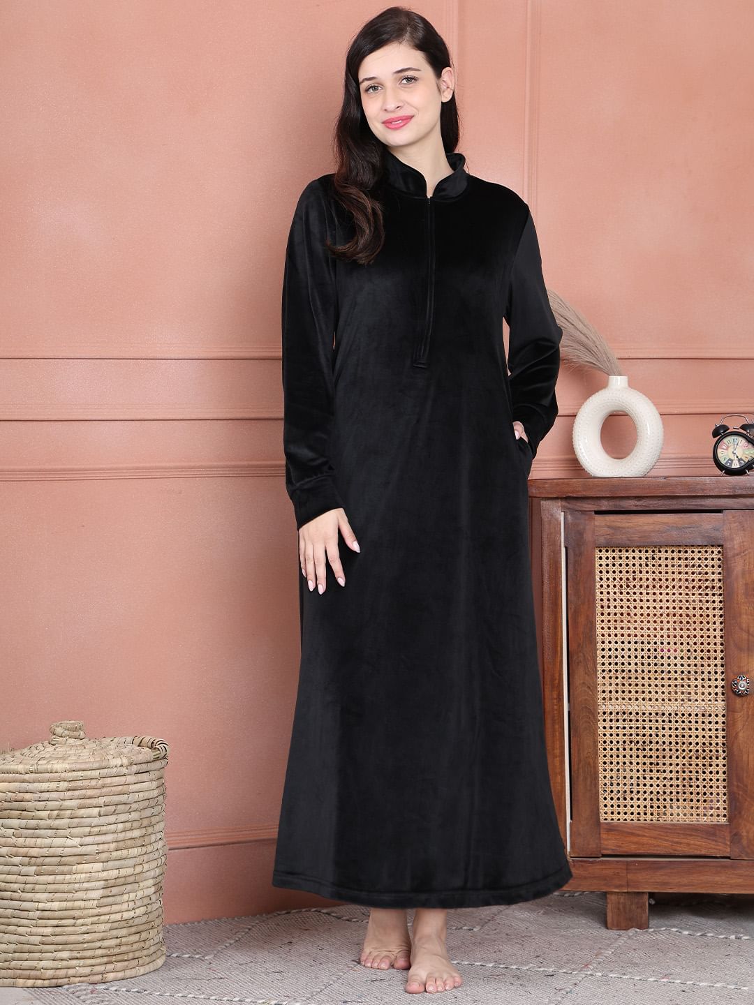 Secret Wish Black Solid Velvet Nighty Full Length