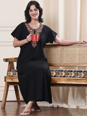 Black Solid Cotton Blend Nighty