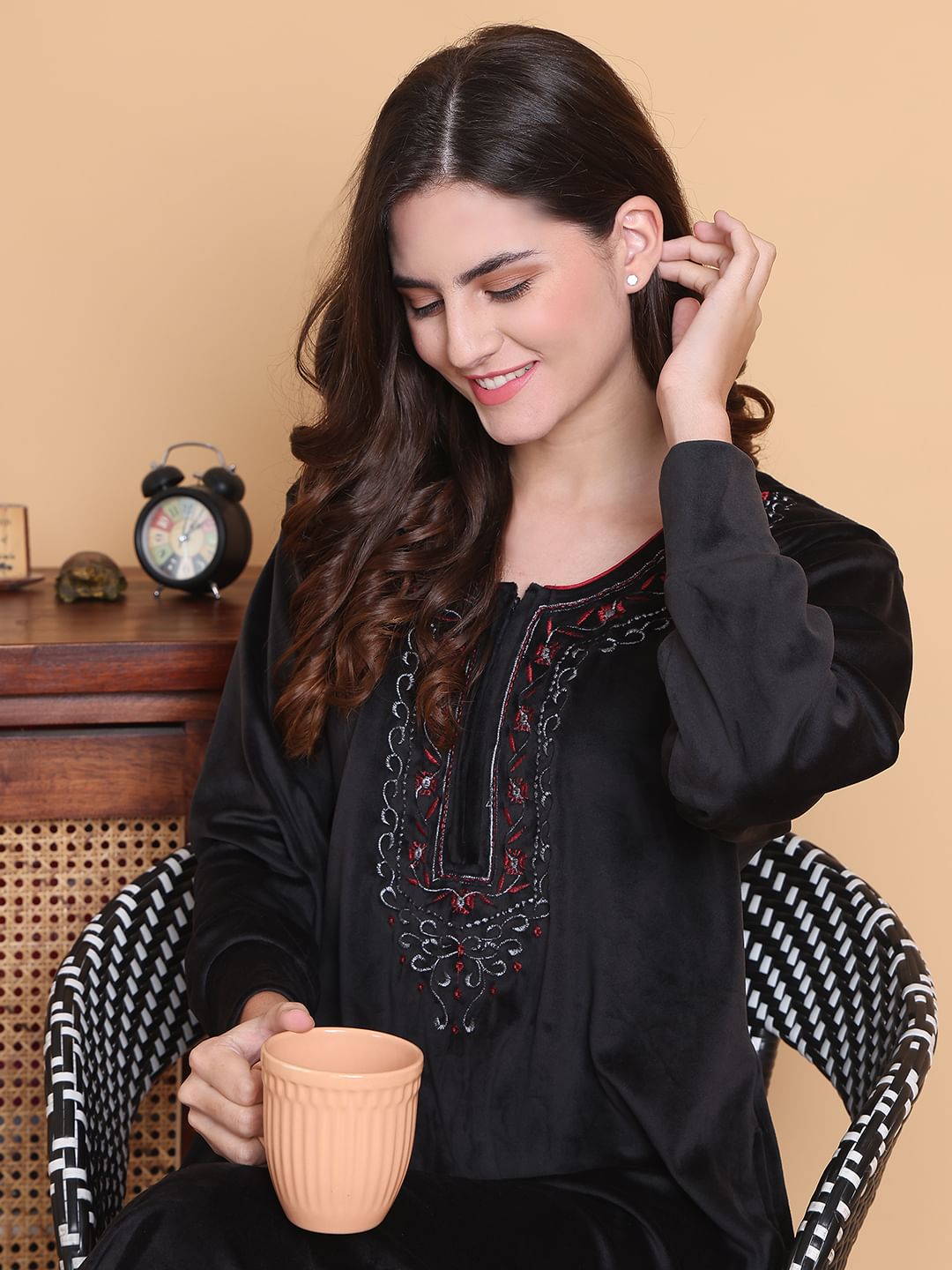 Secret Wish Black Solid Round Neck Velvet Full Length Winter Nighty