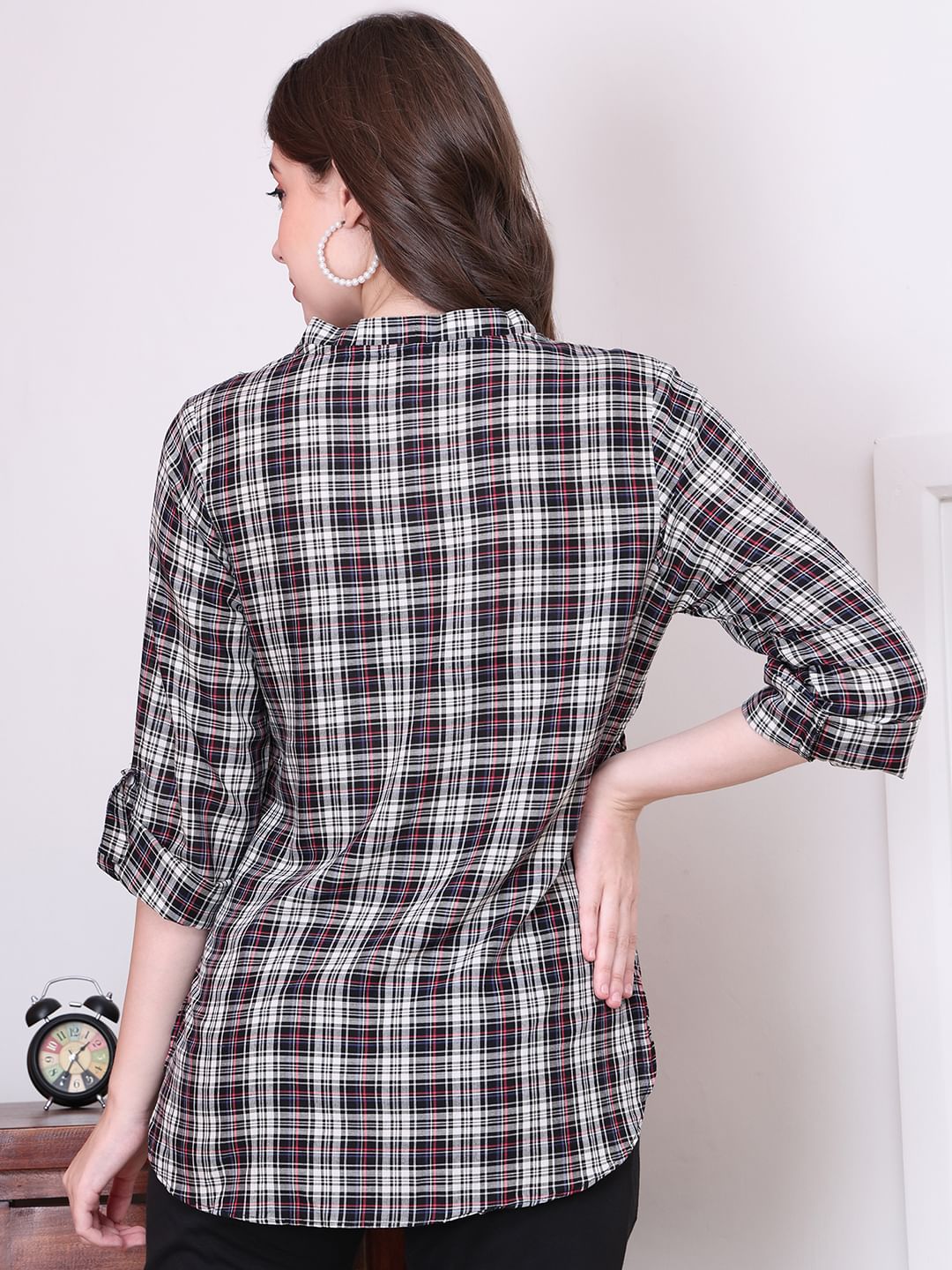 Secret Wish Checks Print Black Cotton Maternity Top