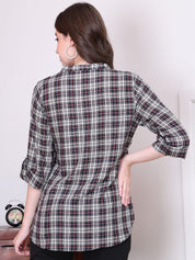 Secret Wish Checks Print Black Cotton Maternity Top