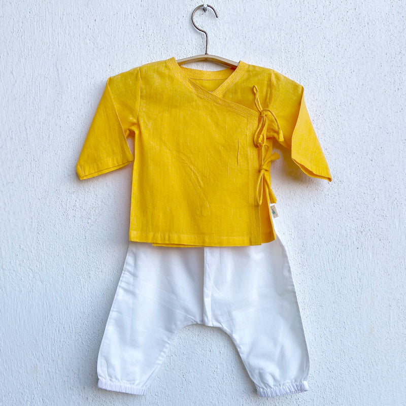 WHITEWATER KIDS UNISEX ORGANIC YELLOW ANGRAKHA  +  WHITE PANTS