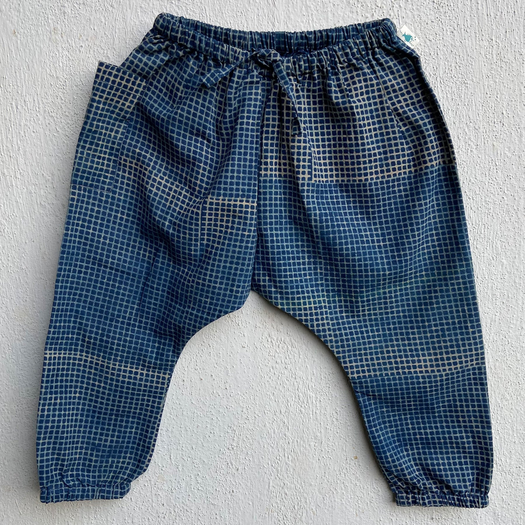 WHITEWATER KIDS UNISEX ORGANIC INDIGO ZOO JHABLA WITH  CHECK PANTS