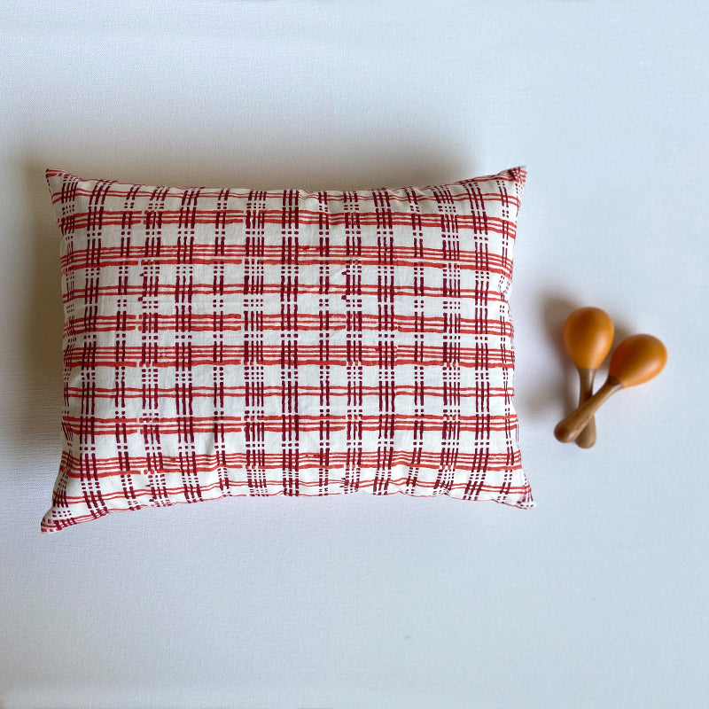 WHITEWATER KIDS GIFT SET - ORGANIC MANJHA PRINT KAPOK PILLOW + MARACAS