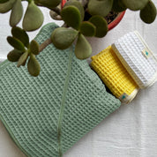 WHITEWATER KIDS ORGANIC WAFFLE HOODED TOWEL SET