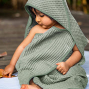 WHITEWATER KIDS ORGANIC WAFFLE HOODED TOWEL SET