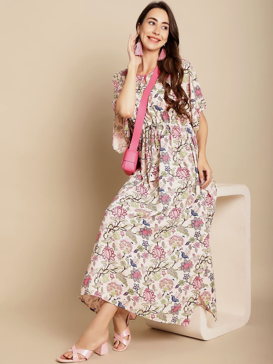 Floral Printed Light Pink Kaftan