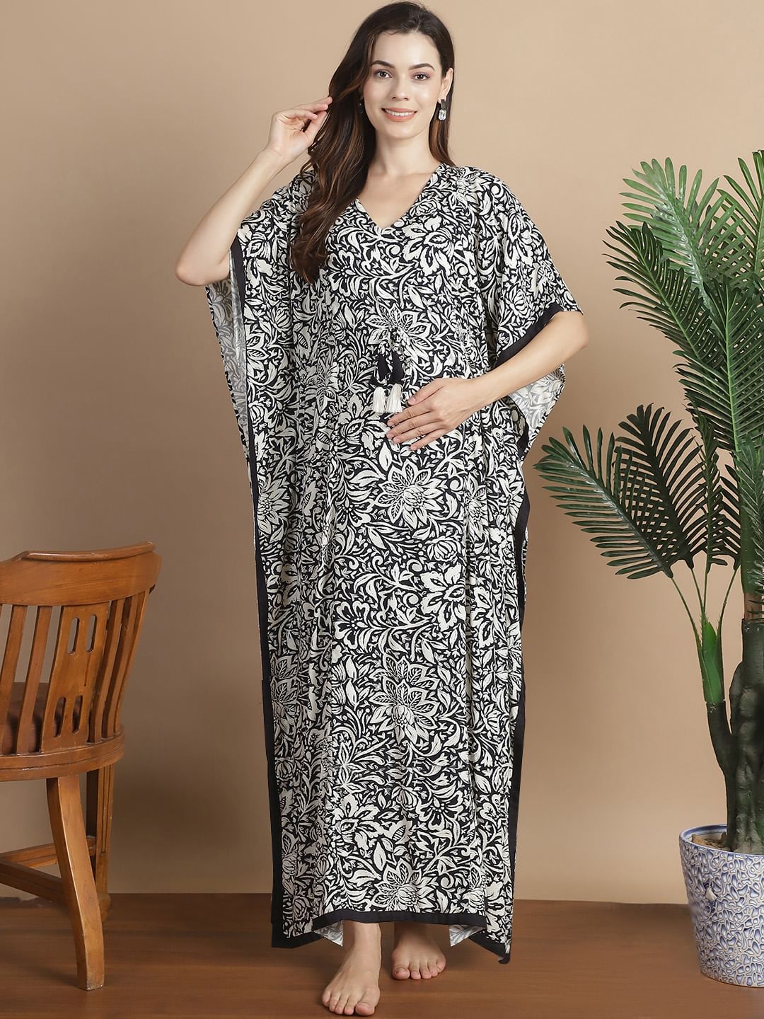 Black & White Floral Rayon Maternity Kaftan