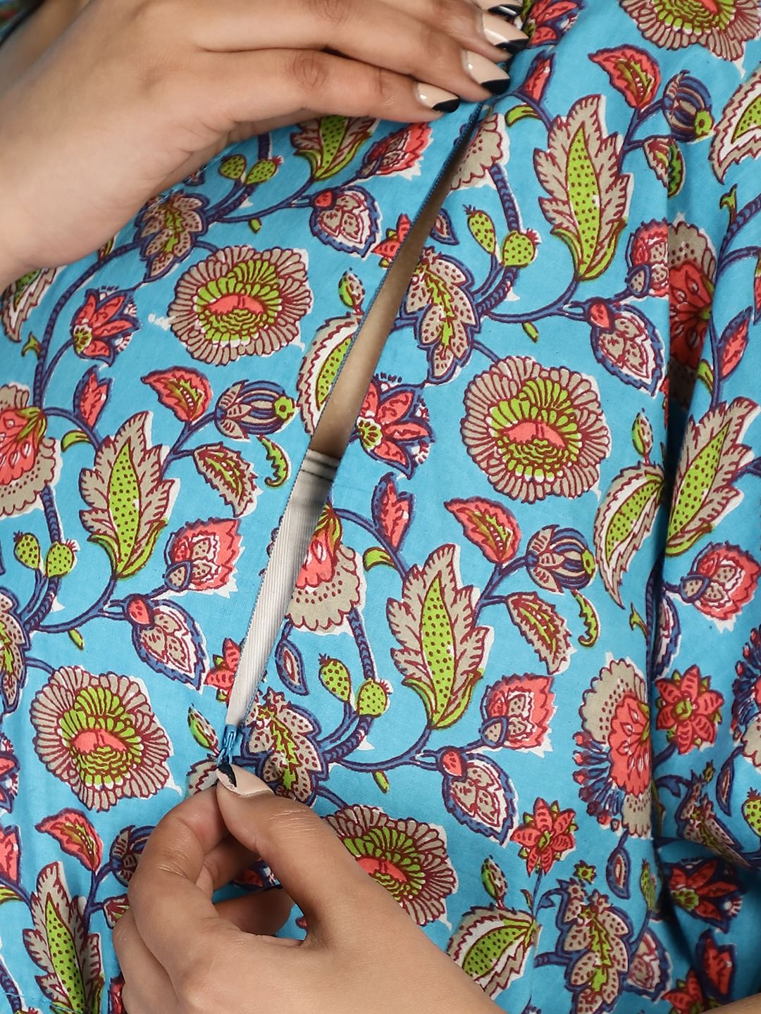 Cotton Floral Blue Maternity Feeding Kaftan