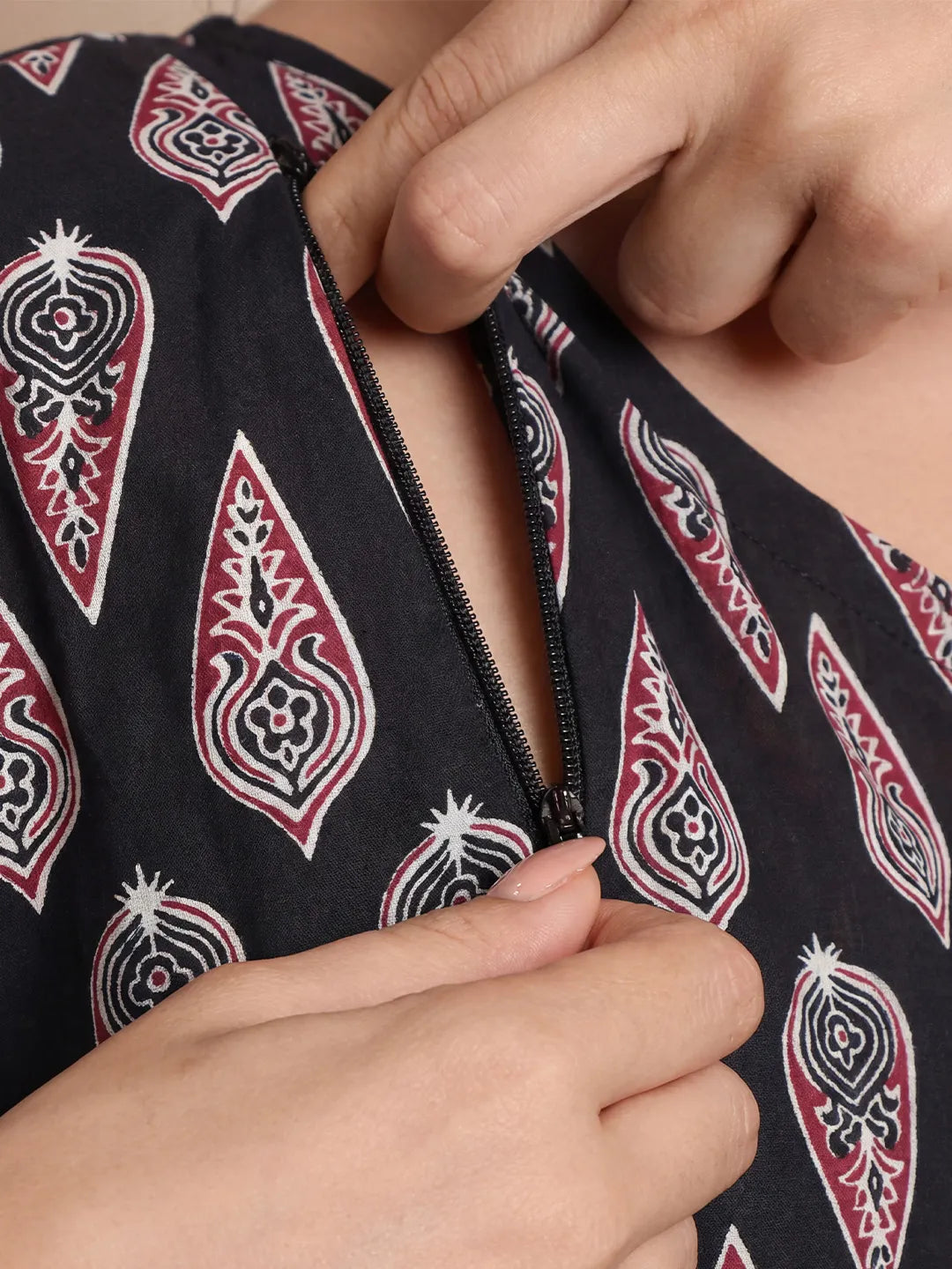 Black Abstract Cotton Maternity Kaftan