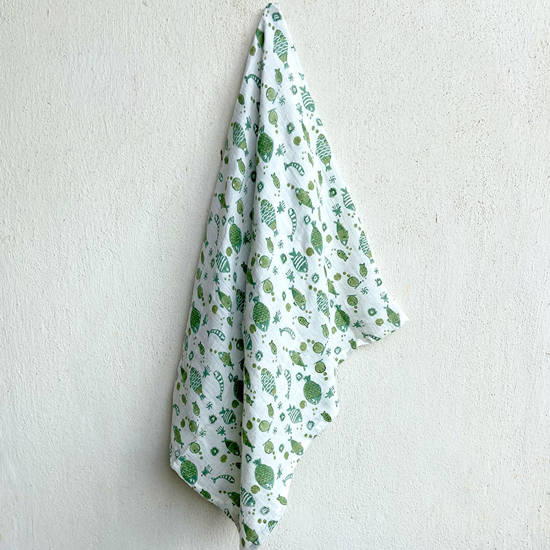 WHITEWATER KIDS GIFT SET - ORGANIC FISH PRINT KAPOK PILLOW + SWADDLE