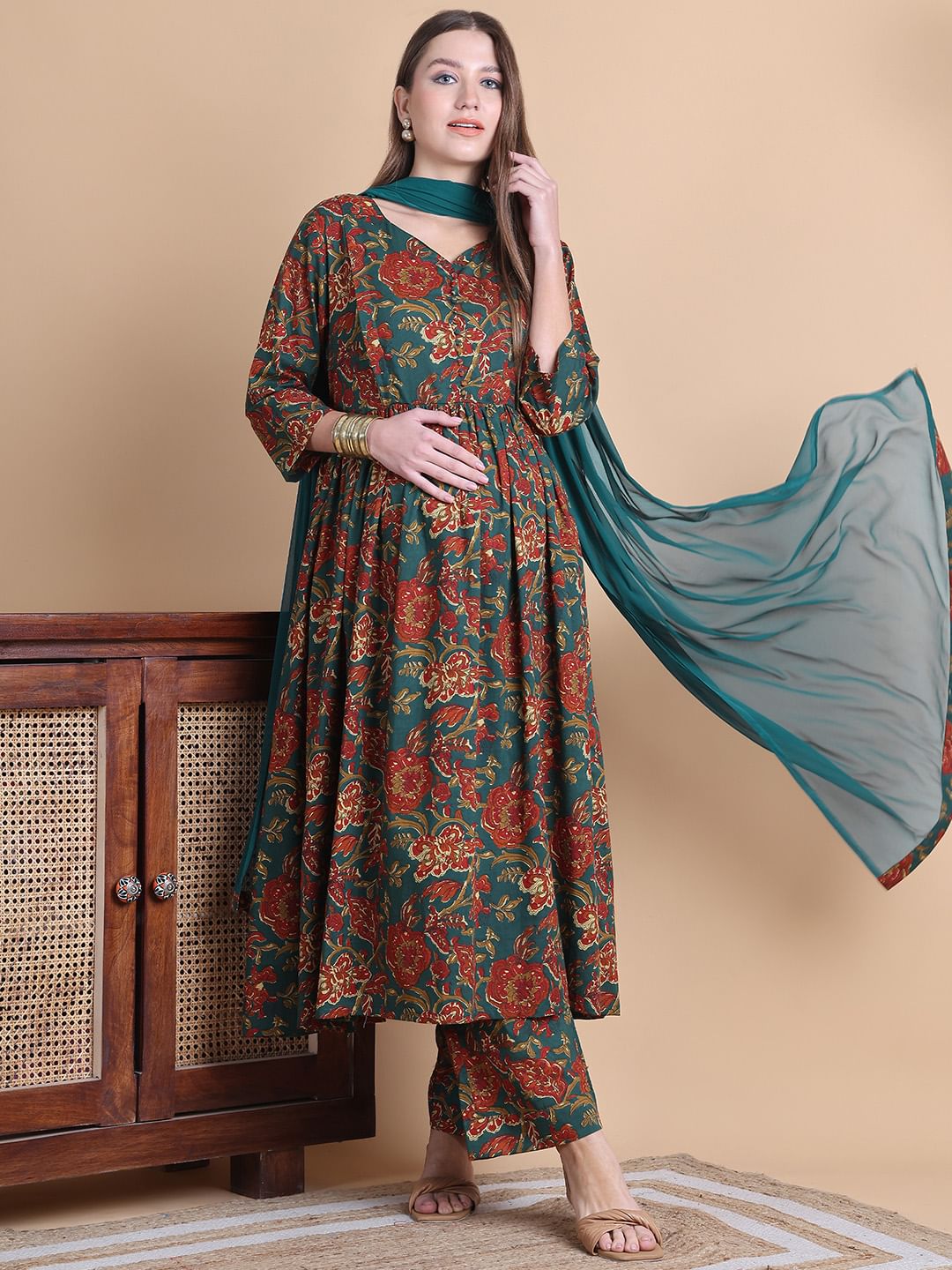 Green Floral Cotton Maternity Suit Sets With Dupatta