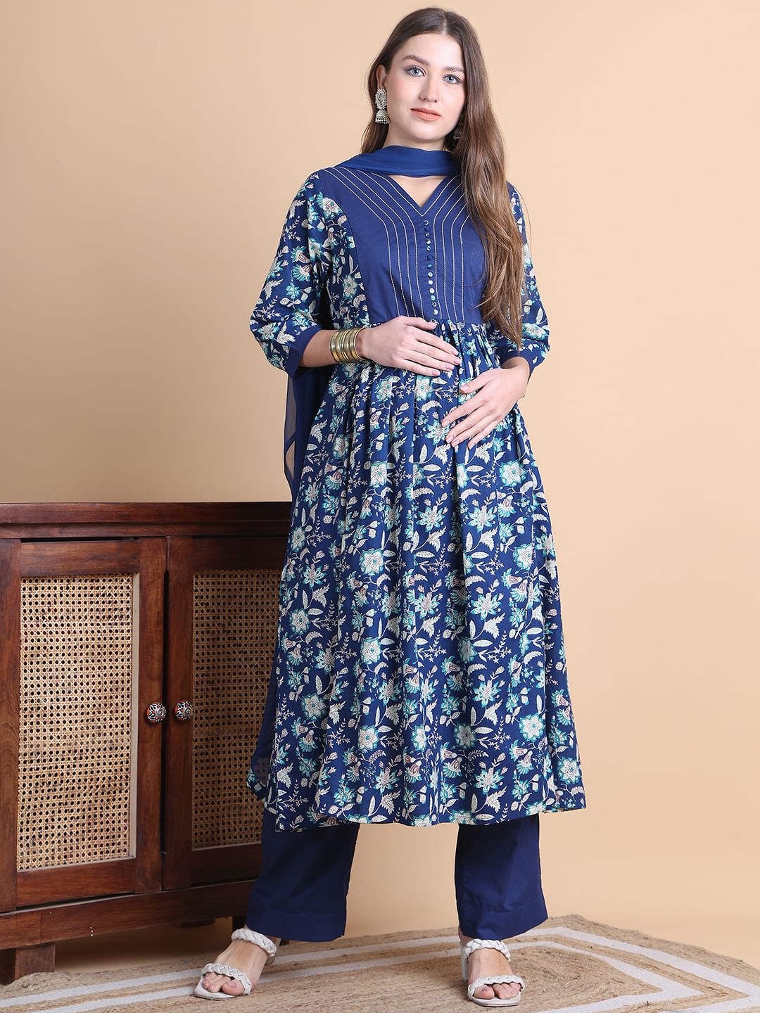 Blue Floral Cotton Maternity Suit Sets With Dupatta