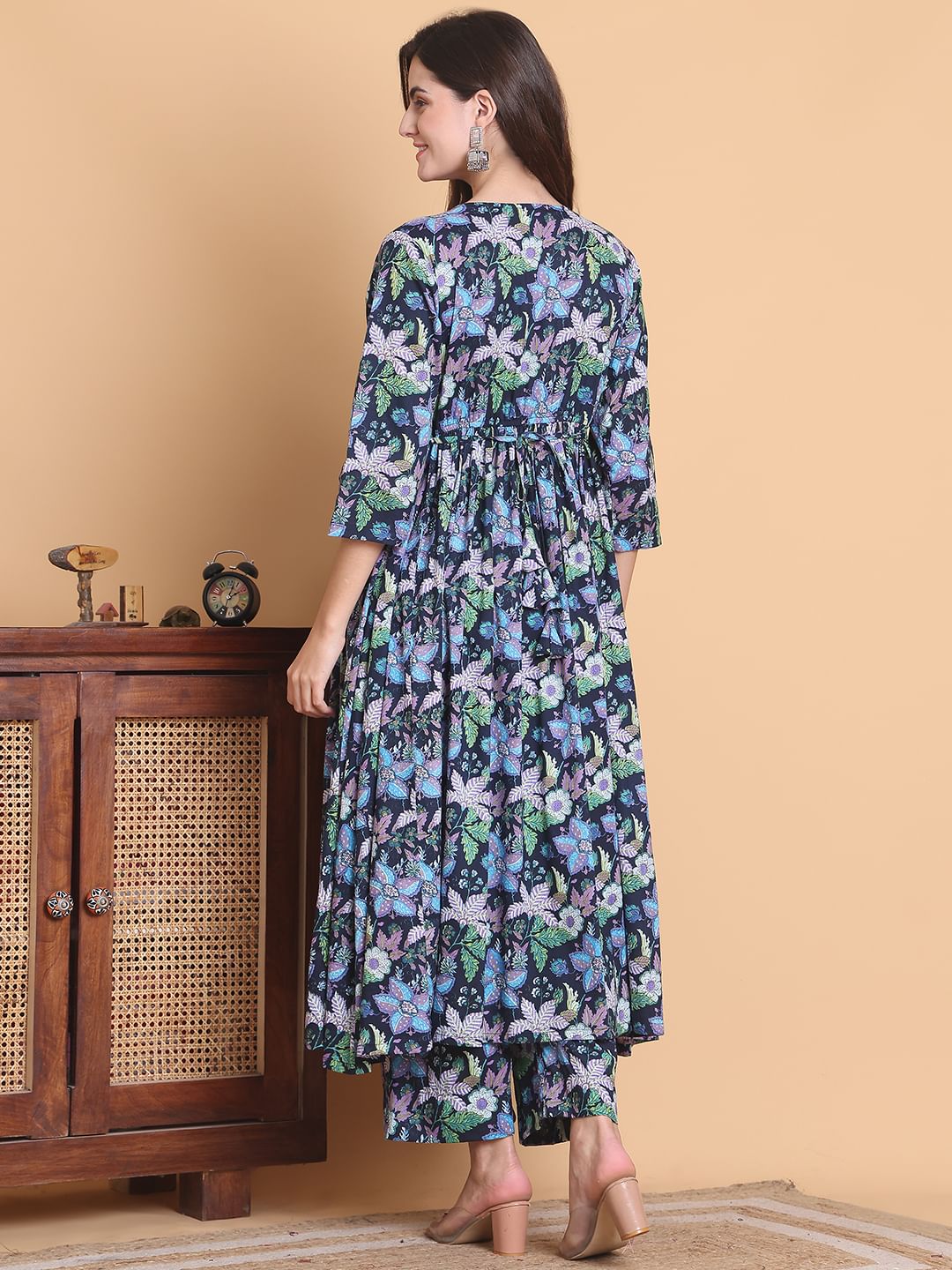 Blue Floral Cotton Calf Length Maternity Suit Sets