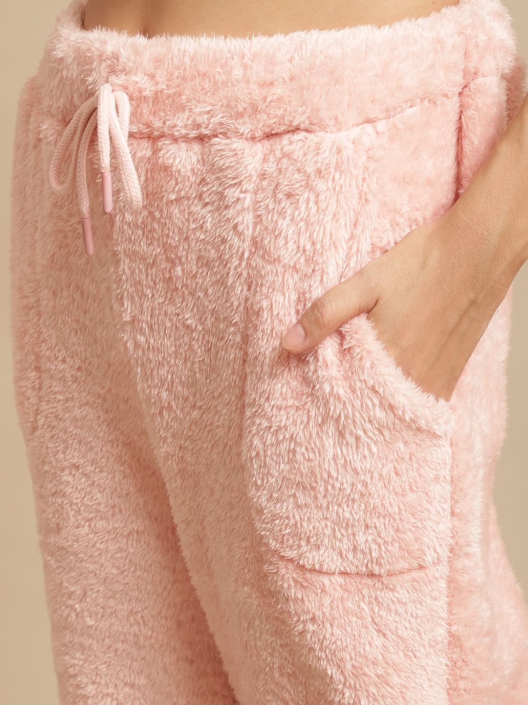 Ligth Pink Faux Fur Winter Night Suit