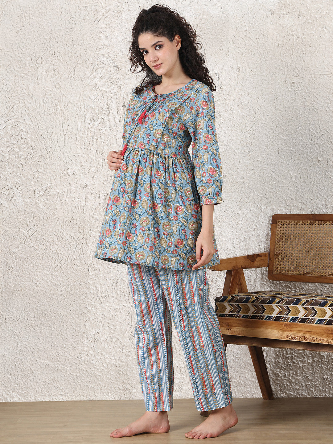 Blue & Red Cotton Maternity Floral Night Suit