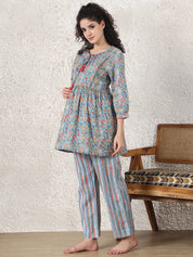 Blue & Red Cotton Maternity Floral Night Suit