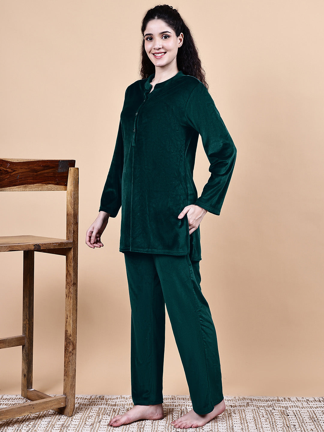 Bottle Green Solid Velvet Winter Night Suit