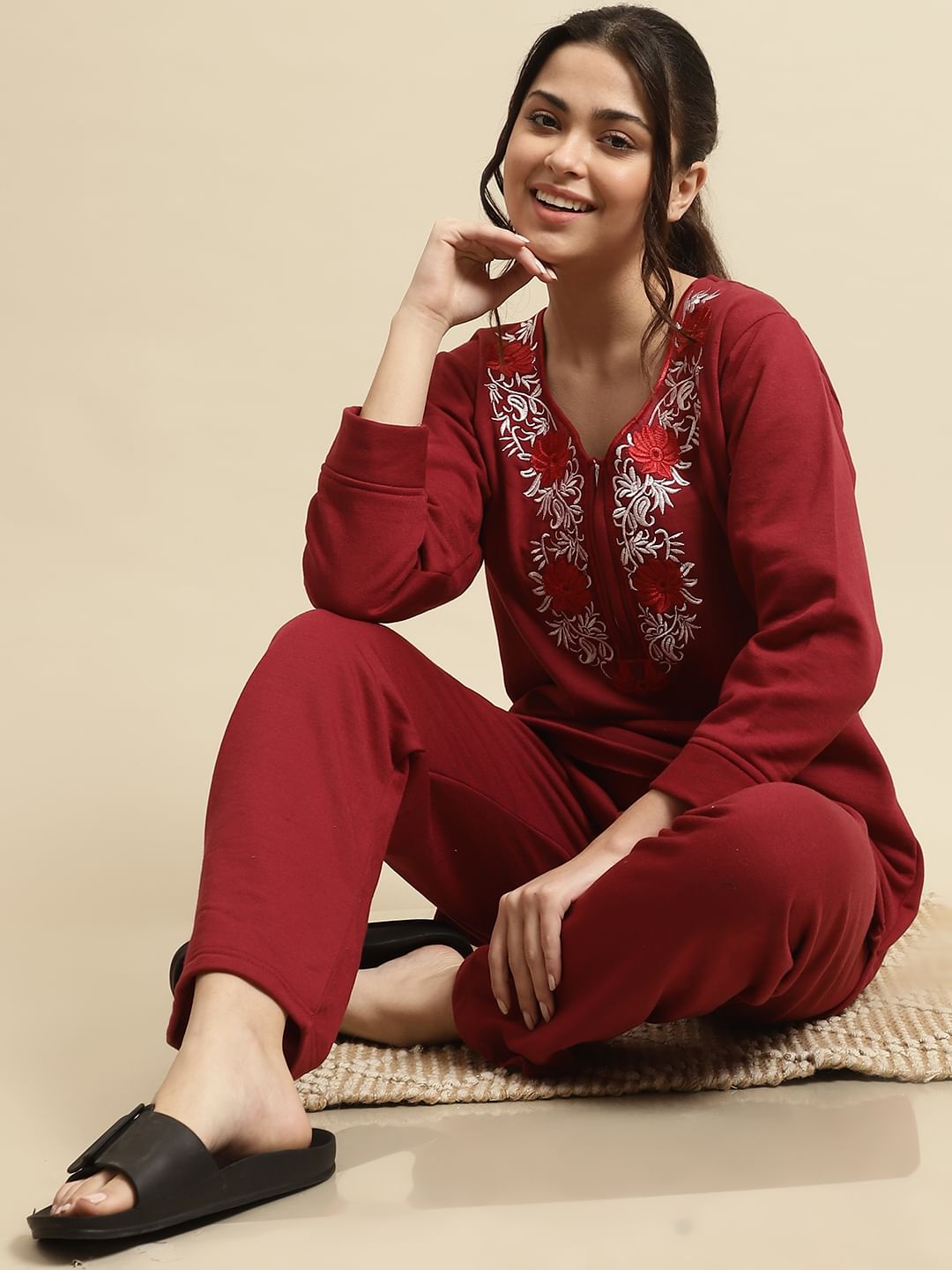 Maroon Solid Woolen Night Suit Set of Short Kurta with Front Zipper and Pyjamas