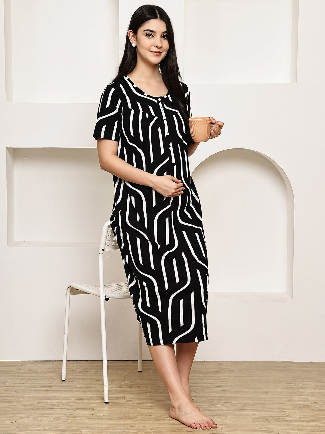 Black Abstract Hosiery Maternity Nighty