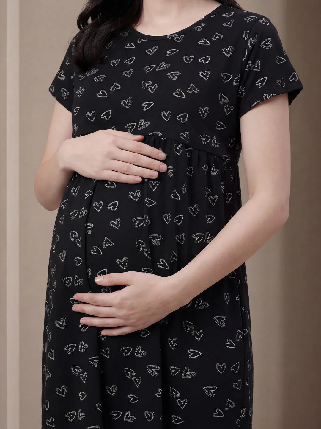 Black Heart Print Hosiery Maternity Nighty