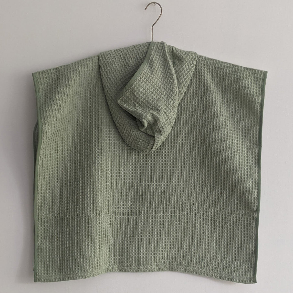 WHITEWATER KIDS ORGANIC WAFFLE HOODED PONCHO TOWEL SET - MINT