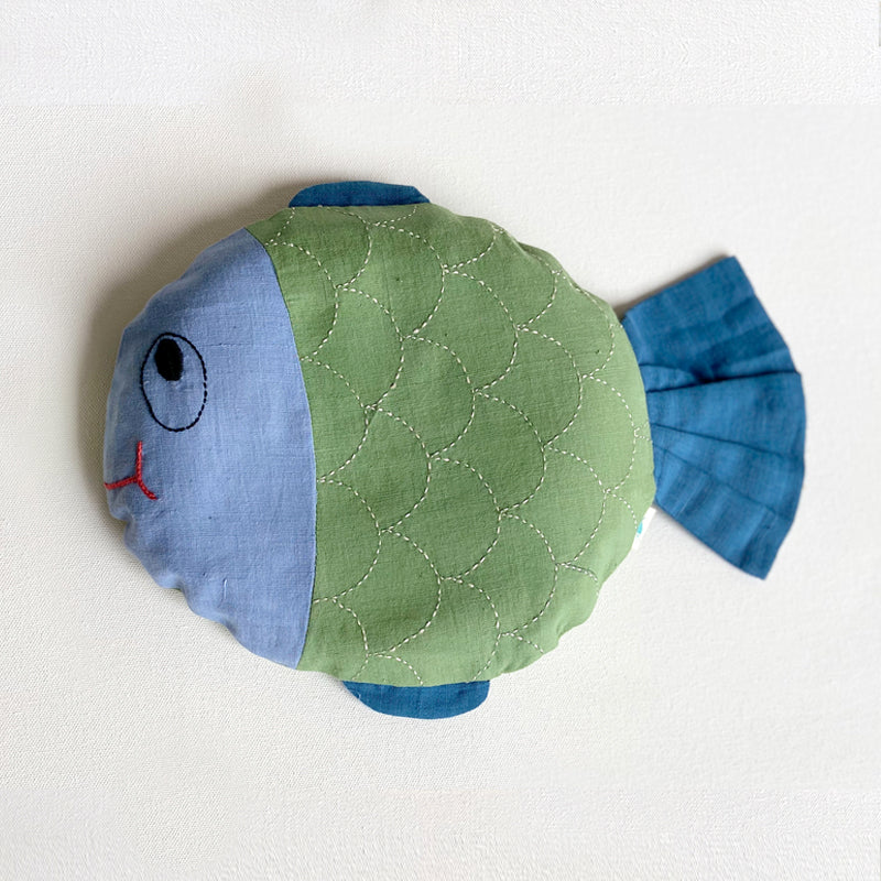 WHITEWATER KIDS ORGANIC FISH MUSTARD SEED PILLOW