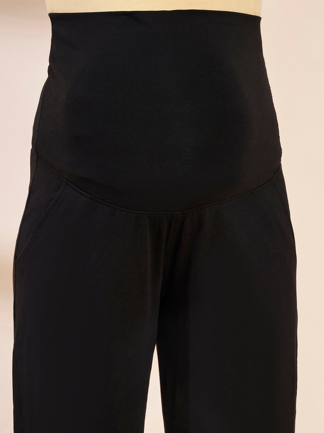 Black Soild Hosiery Maternity Track Pants