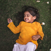 WHITEWATER KIDS UNISEX ORGANIC YELLOW ANGRAKHA  +  WHITE PANTS